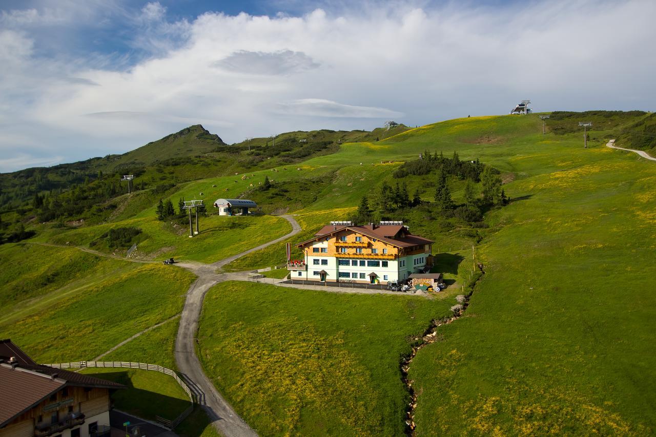 Berggasthof Latschenhof Hotel Flachau Ngoại thất bức ảnh